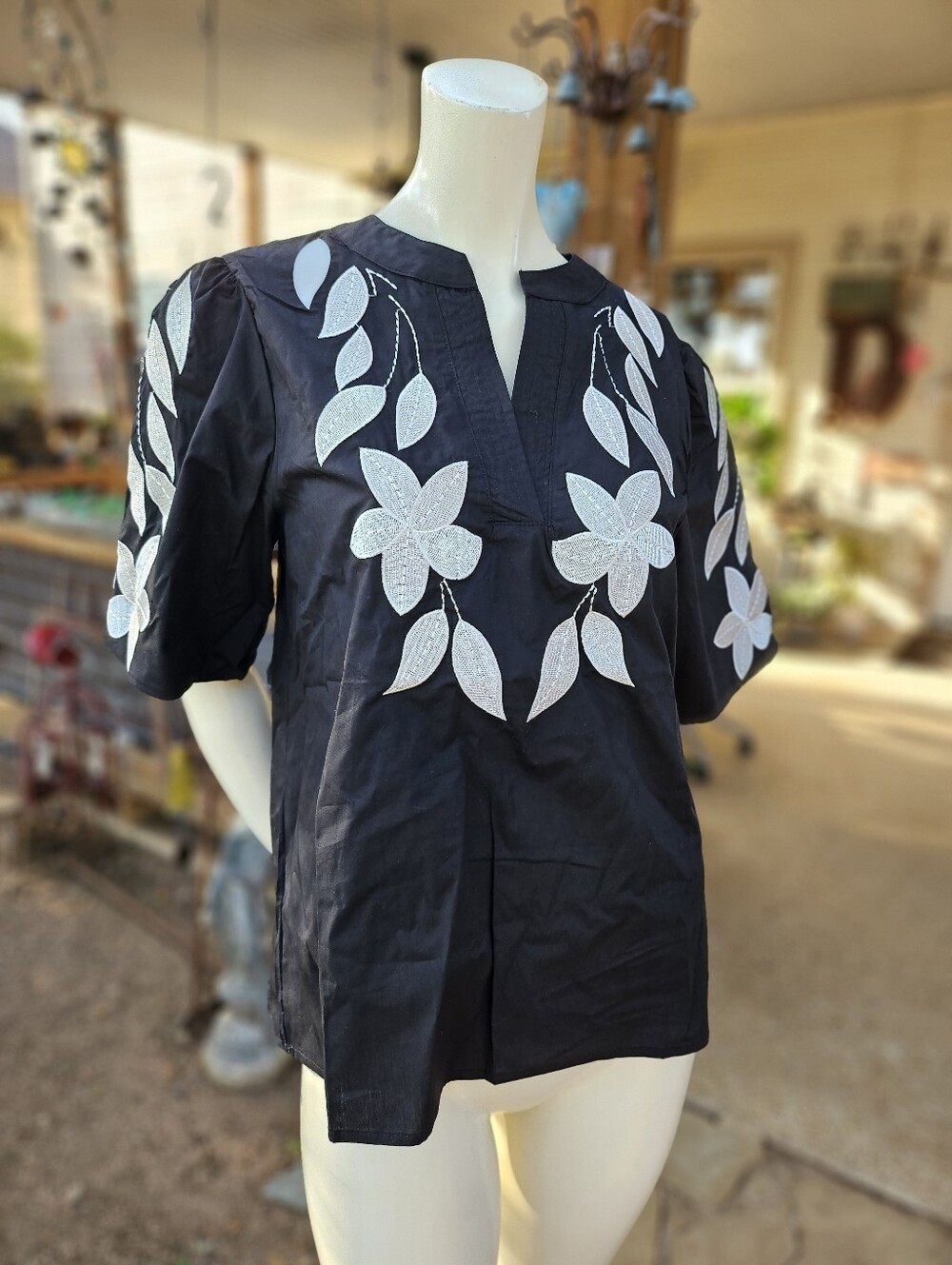 New W Tag Sage Vell Black Cotton Tunic Blouse White Embroidered Flowers Small